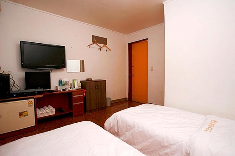 Jongno Bando Hotel سيول الغرفة الصورة